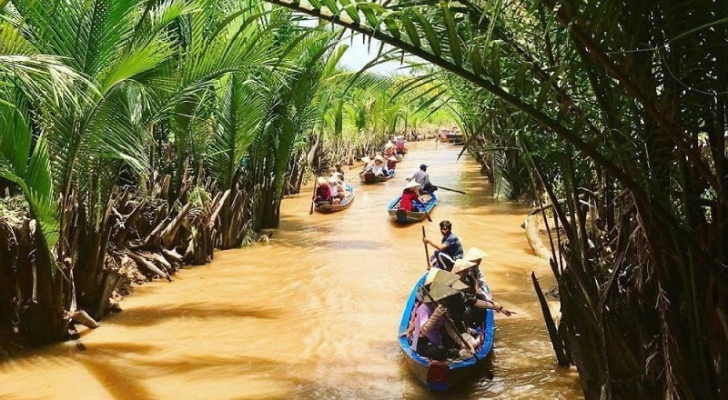 mekong-river-floating-market-tour
