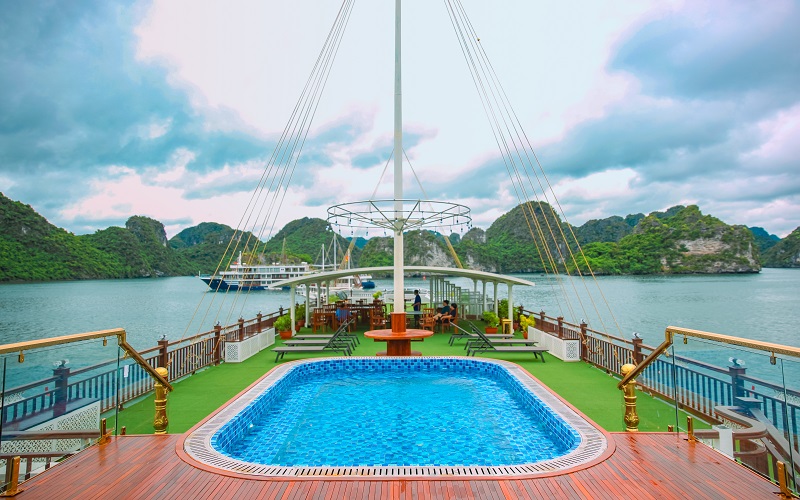 Lan Ha Bay Tour 2 Days 1 Night on Boat - Calypso Cruise