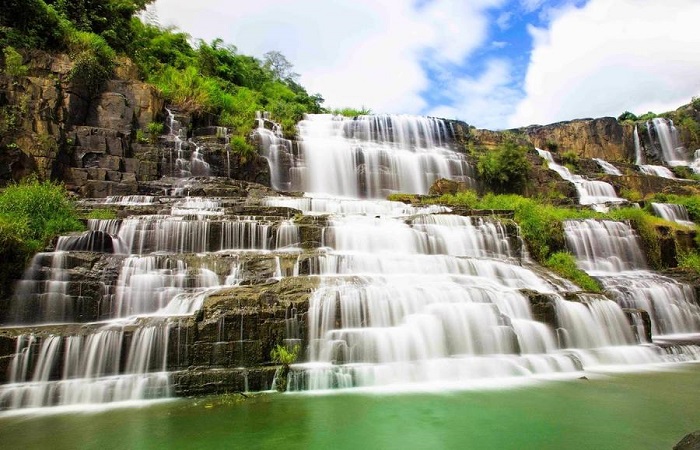 Cam Ly Waterfall Photo