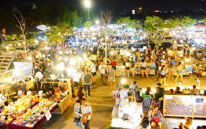 Danang Night Market