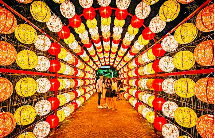 Hoi An Lantern Festival Dates