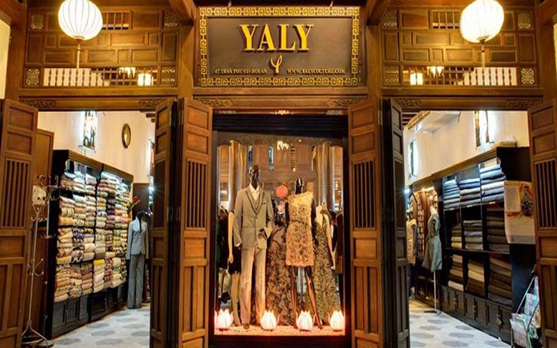 yaly-couture