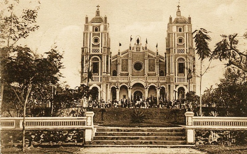 Phu Cam Catholic Church History