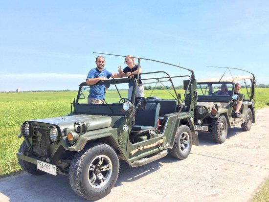 Hue to/from Hoi An by Jeep Car Tour via Hai Van Pass in Danang