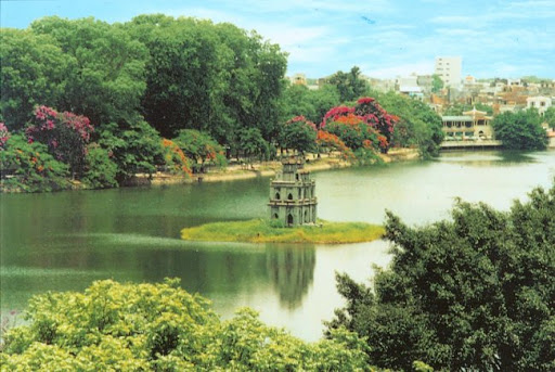 Hoan Kiem Lake and Ngoc Son Temple: Things You Should Know