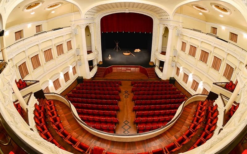 ho-chi-minh-city-opera-house-best-seating-view