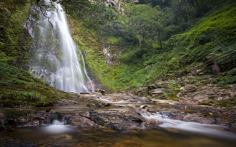 love-waterfall-sapa-vietnam