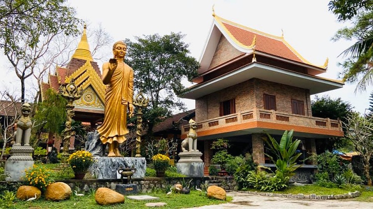 Thien Lam Pagoda Hue