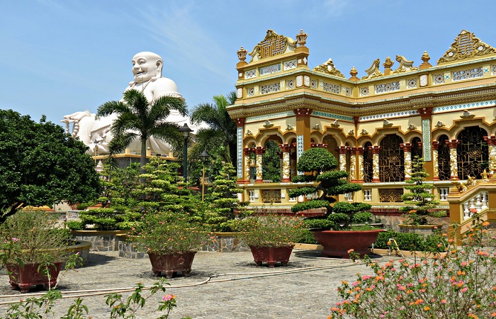 Vinh Trang Pagoda Photo